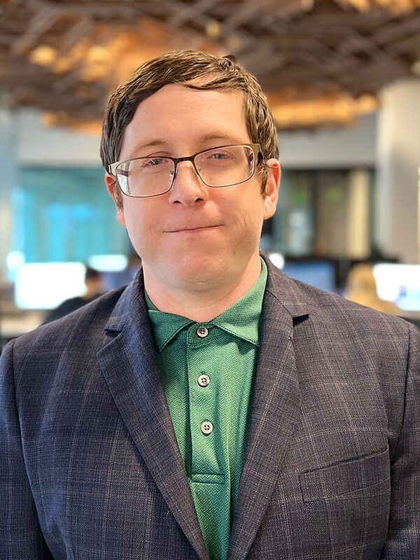 Peope Headshot Langowski Dan