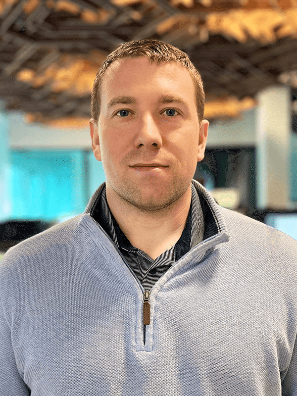 People Headshot Mohline Matt