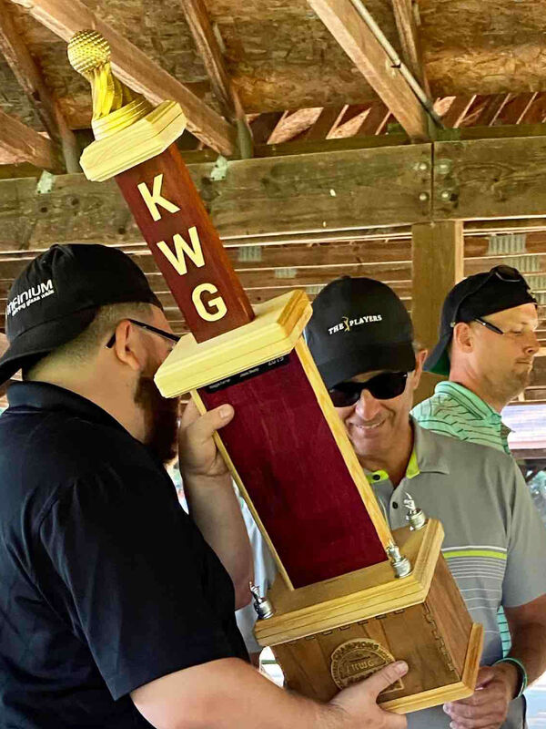 KWG Scholarship KWG Open 3up Right